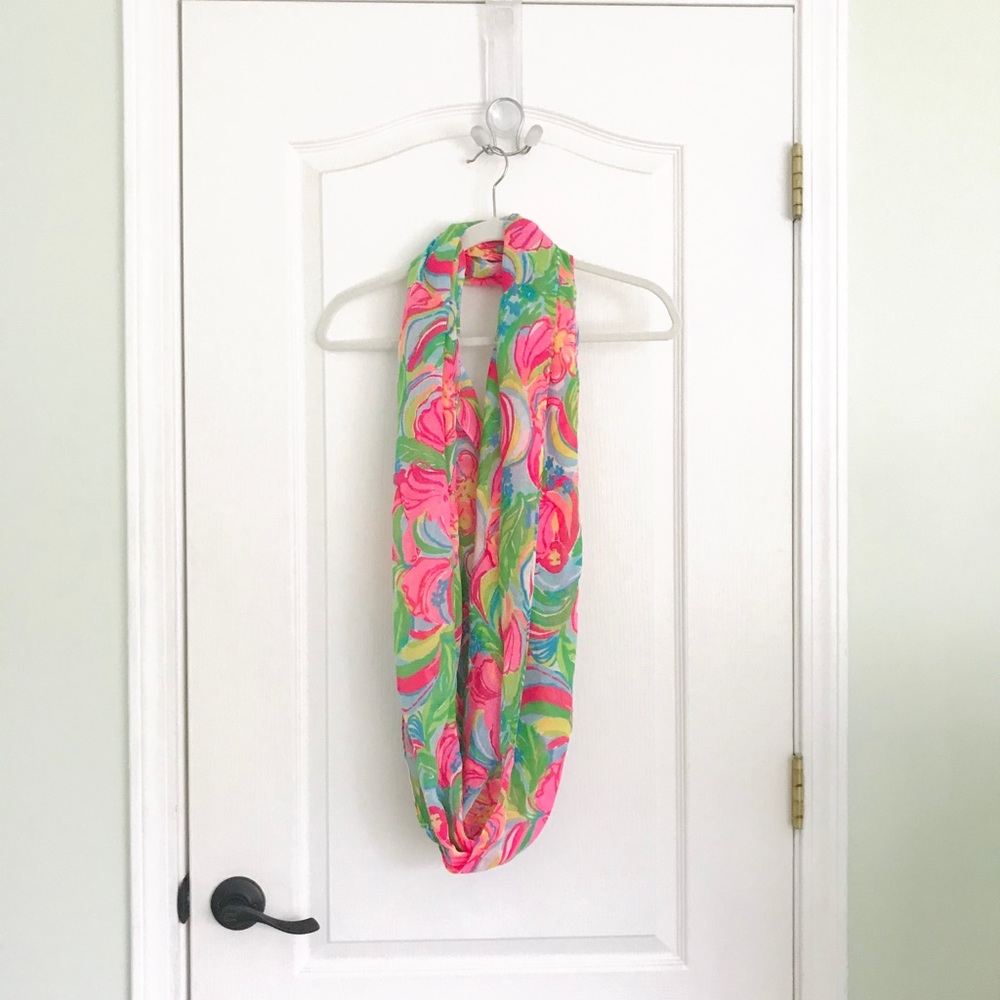 Lily Pullitzer infinity scarf